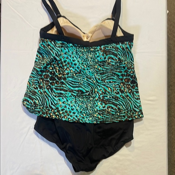 Maxine of Hollywood Green and Black One Piece Swimwear with Tropical Print - Picture 3 of 10